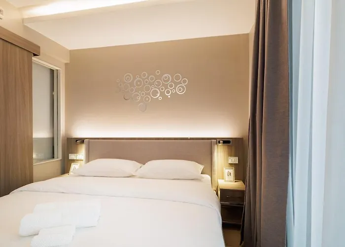 Premium Center Of Bkk 5 Mins Bts Thong Lor Apartment