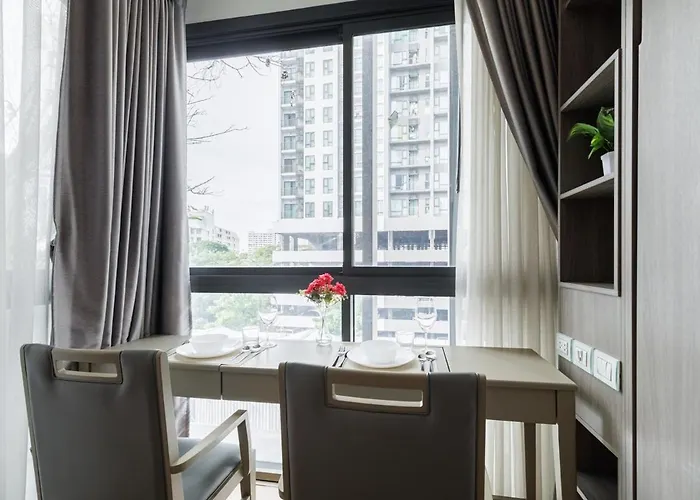 Premium Center Of Bkk 5 Mins Bts Thong Lor Apartment Bangkok